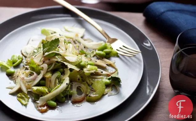 Ensalada de Edamame, Apio e Hinojo con Limón Confitado