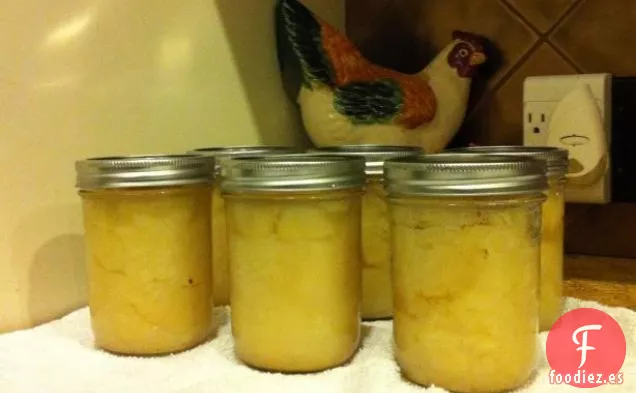 Patata Al Horno Básica Con Tocino, Crema Agria Y Cobertura De Cebollino