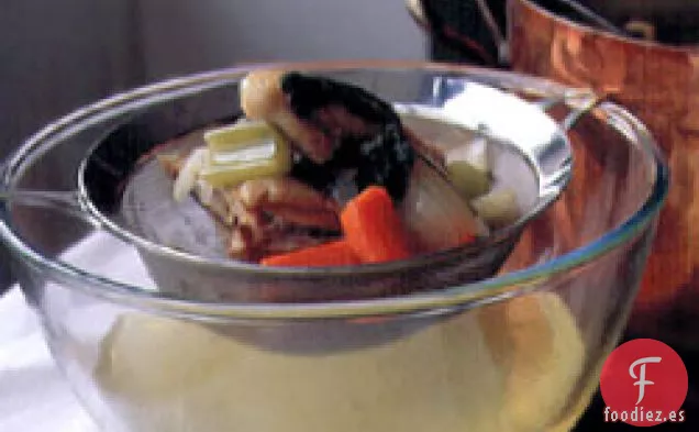 Caldo de Pollo