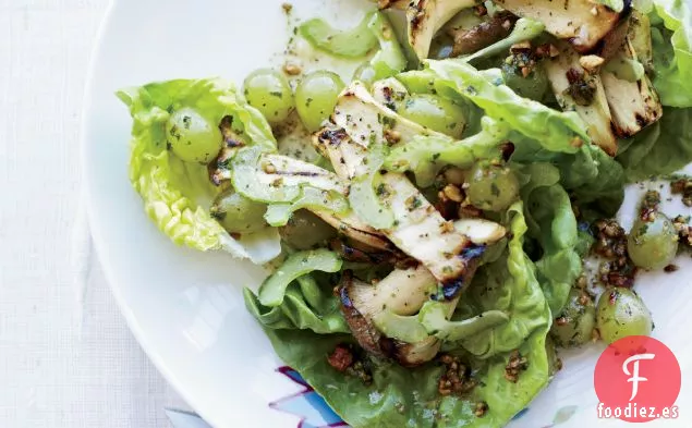Ensalada de Apio, Uva a la Parrilla y Champiñones