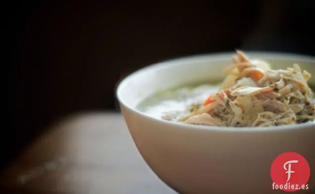 sopa de pollo de cocción lenta para calmar un alma cansada
