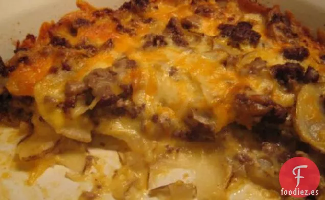 Hamburguesa con Queso y Cazuela de Patatas