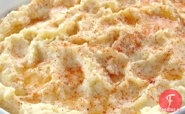 Una Montaña De Puré De Patatas