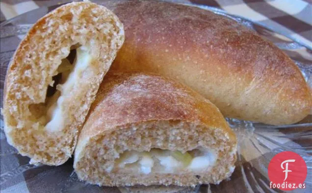 Bolsillos Parker House con Cebolla Dulce y Queso