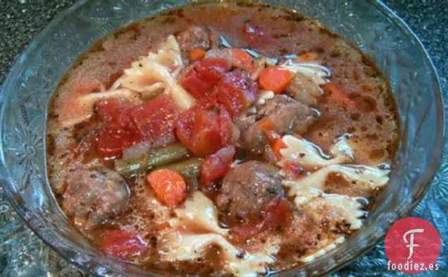 Sopa de Pasta y Salchichas