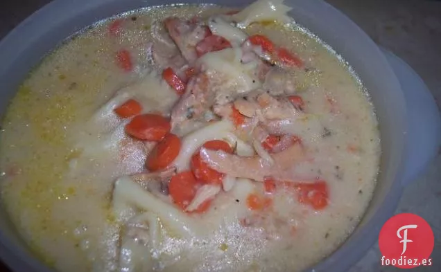 Sopa Cremosa de Pavo de Olla Abierta