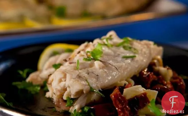 Pescado Entero Con Costra De Sal