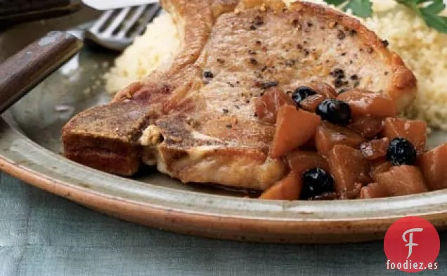 Chuletas de Cerdo a Fuego Lento con Salsa de Melaza y Ciruela