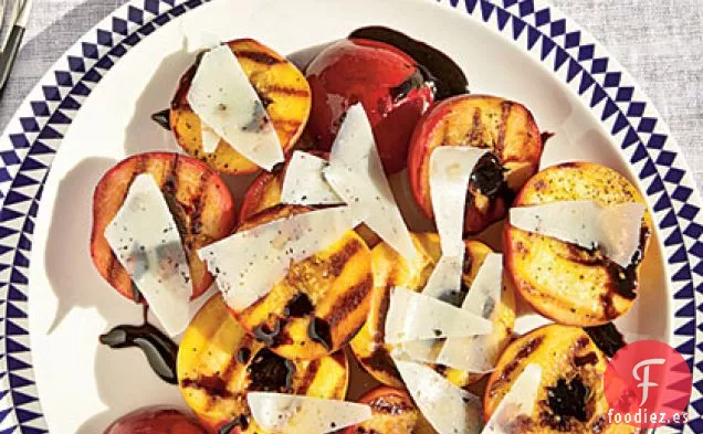 Fruta de Hueso a la Parrilla con Glaseado Balsámico