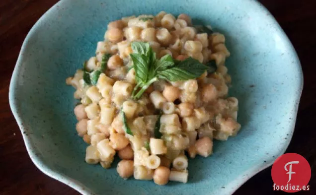 Pasta E Ceci (pasta Con Garbanzos)