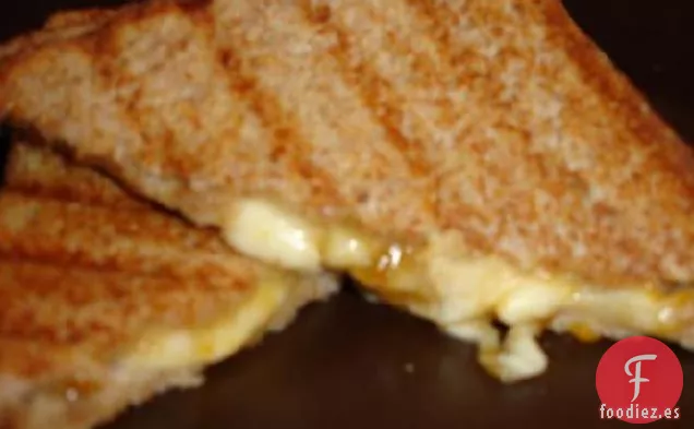 Sándwich de Queso A La Parrilla con Sabor a Fruta