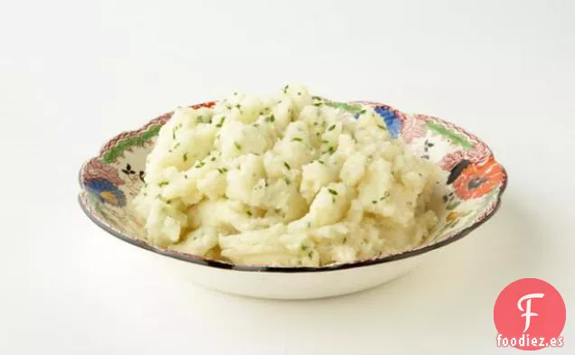Puré de Raíz de Apio y Ajo