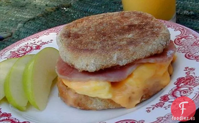 Pastel Crujiente de Caramelo de Albaricoque Invertido