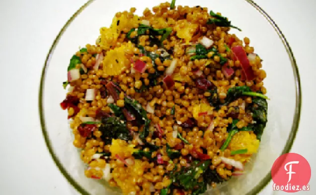 Ensalada de Bayas de Trigo Con Cerezas Secas y Albaricoques