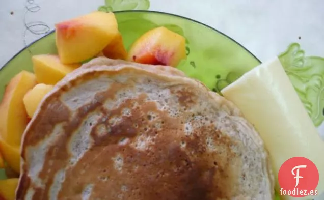 Panqueques De Plátano Con Jarabe De Arce De Canela