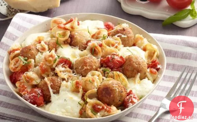 Orecchiette con Mini Albóndigas de Pollo