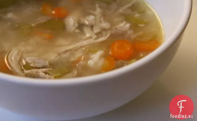 Sopa de Pollo de Cocina Pequeña