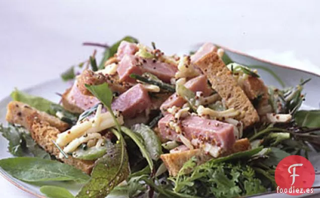 Ensalada de Jamón y Queso con Pan de Centeno