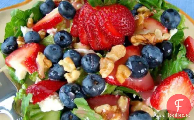 Ensalada Verde Roja, Blanca y Azul (Bayas)