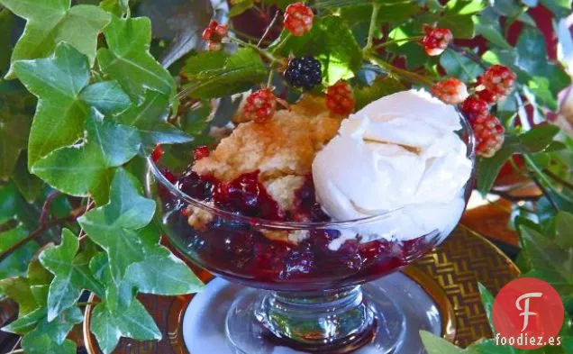 Pastel De Limón Con Crema de Limón o Salsa de Frambuesa
