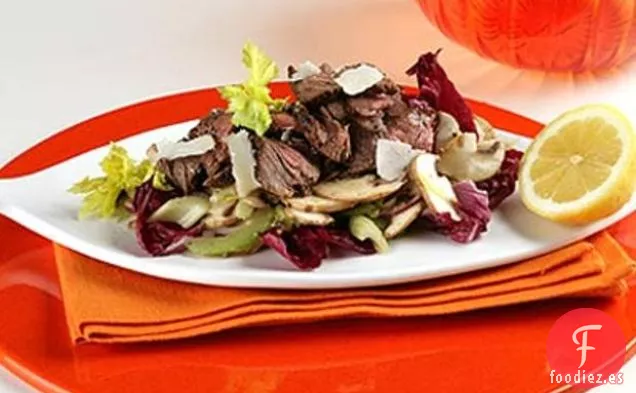 Ensalada de Ternera, Apio, Champiñones y Parmesano