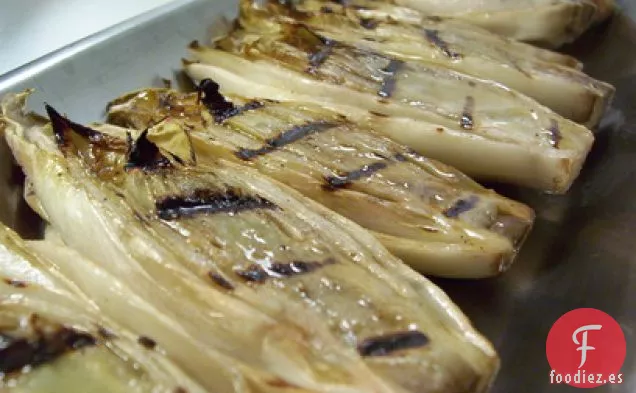 Escarola Belga A La Plancha Con Vinagreta De Membrillo