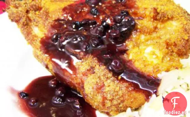 Pollo Asado con Salsa de Pimienta de Arándanos