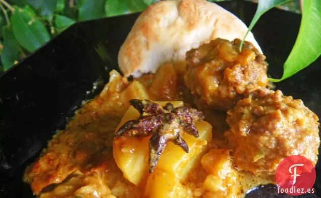 Curry Malayo de Albóndigas de la Abuela