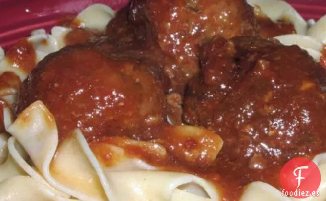 Albóndigas de Cocción Lenta de Tía Jenny