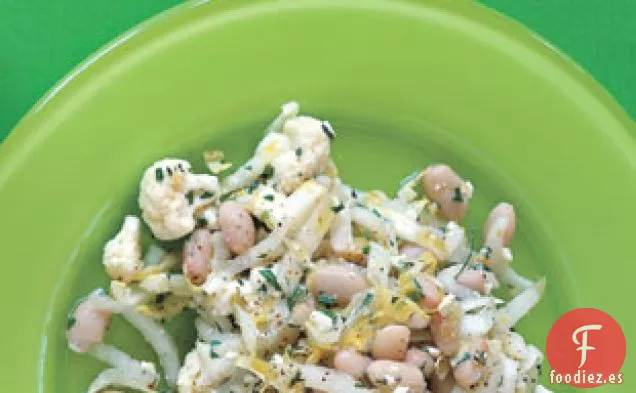 Ensalada De Coliflor, Frijoles Blancos Y Queso Feta