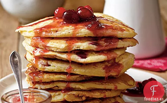 Tortitas de Arándano y Naranja con Jarabe de Arándano y Arce