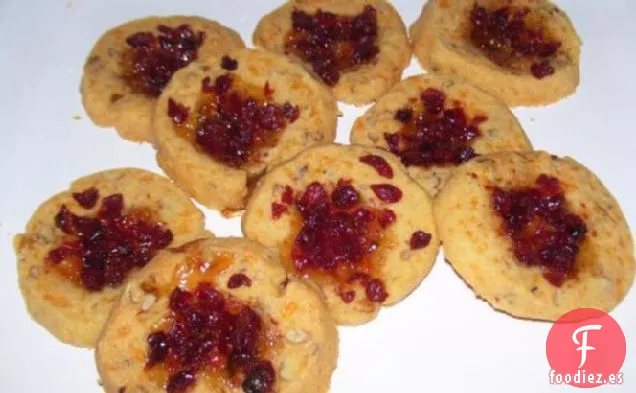 Huellas Dactilares de Nuez de Queso Cheddar Con Jalea de Jalapeño y Arándanos Rojos