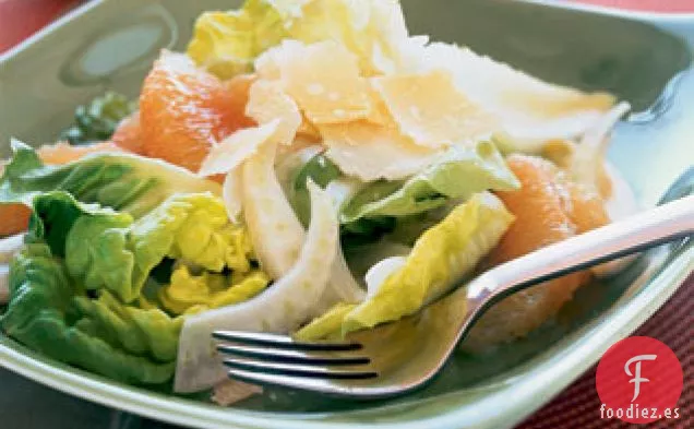 Ensalada de Pomelo Rosado, Hinojo y Parmesano