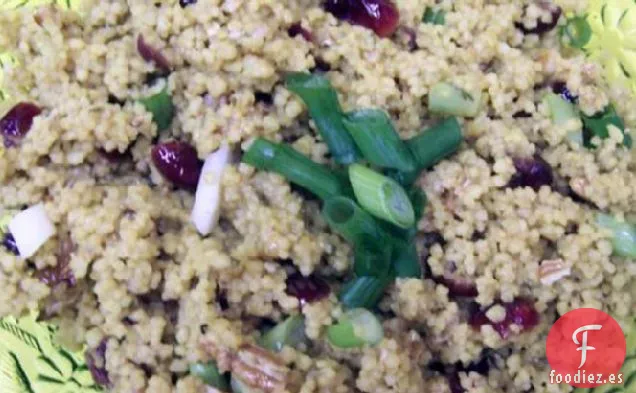 Cuscús Al Curry Con Arándanos Secos