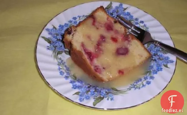 Bizcocho De Naranja Y Arándano Con Salsa De Mantequilla Y Ron