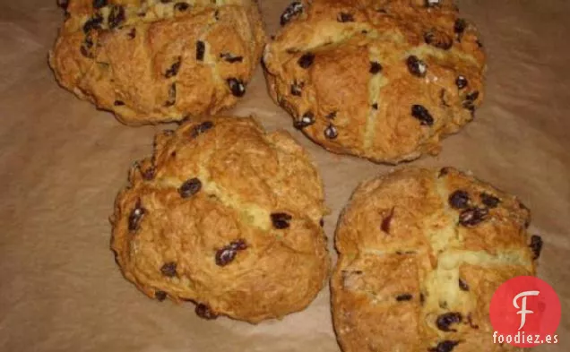 Panes Individuales con Soda Irlandesa