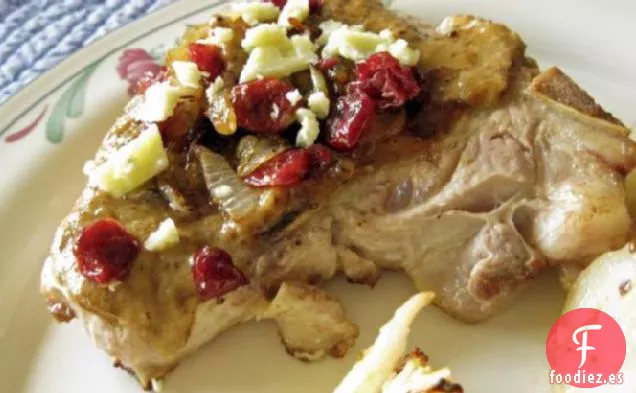 Chuletas de Ternera Con Cebolla Carmelizada y Salsa Stilton