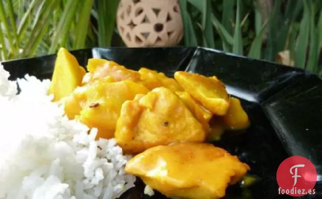 Salteado de Pollo Tropical