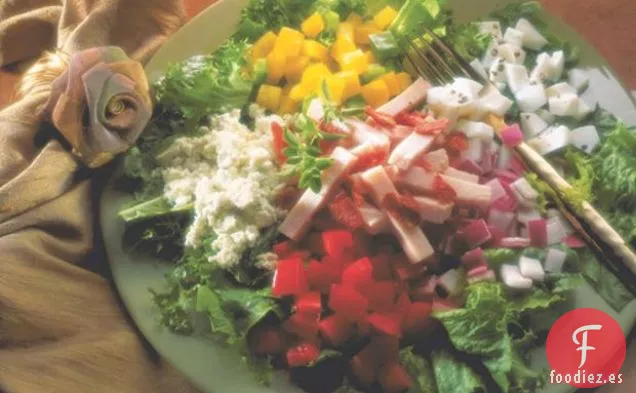 Ensalada Cobb Con Aderezo De Parmesano