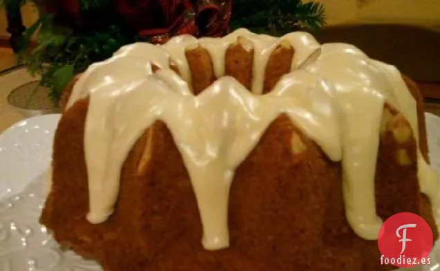 Pastel de Navidad con Ponche de Huevo y Ron