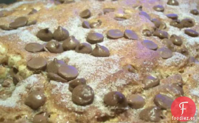 Pastel De Crema Agria Con Chispas De Chocolate