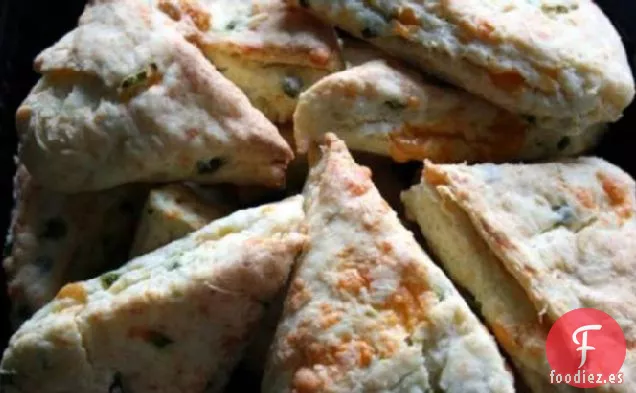 Bollos de Queso Cheddar de Patata