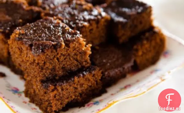 Cuadrados de Pan de Jengibre de Piña