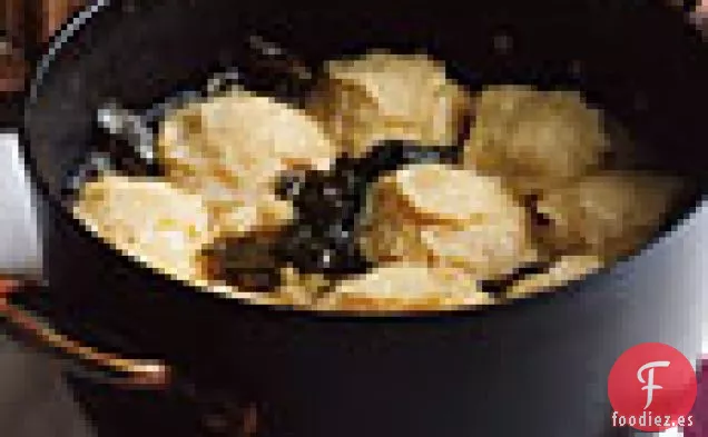 Verduras Cocidas a fuego Lento con Albóndigas de Harina de Maíz