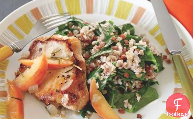 Chuletas De Cerdo Con Manzanas Y Berza