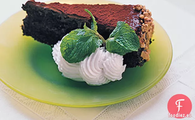 Tarta de Chocolate con Glaseado de Dulce de Pascua