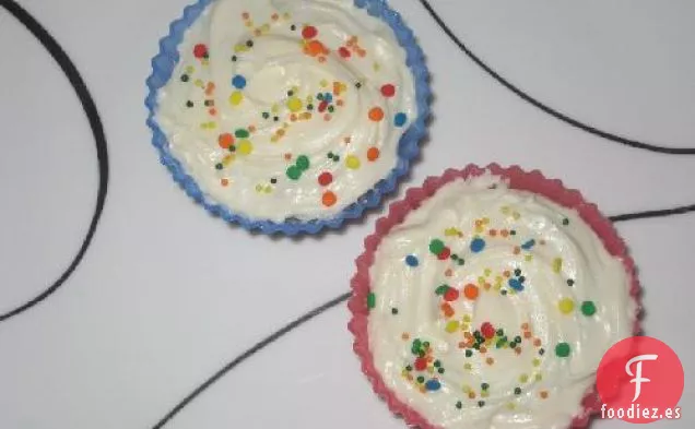 Cupcakes De Chocolate Con Crema Agria (Hechos Con Harina De Quinua)
