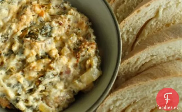 Salsa Caliente de Tocino con Cheddar de Berza