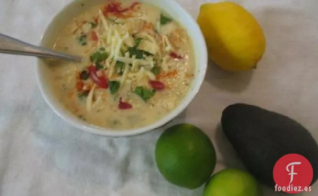 Sopa Espesa y Sabrosa de Tortilla de Pollo / Enchilada