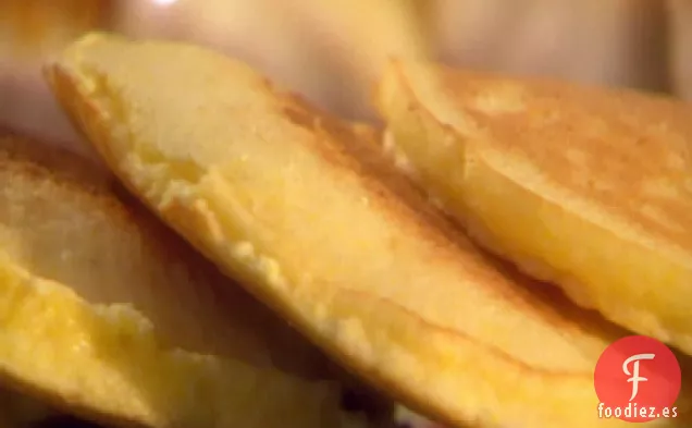 Pasteles de Maíz con Queso Parmesano
